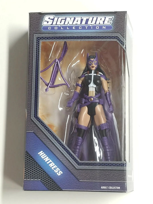Signature Collection Huntress